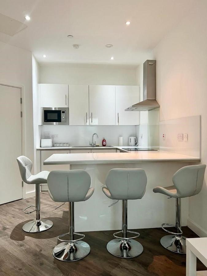 Immaculate Flat In West Croydon Apartamento Exterior foto