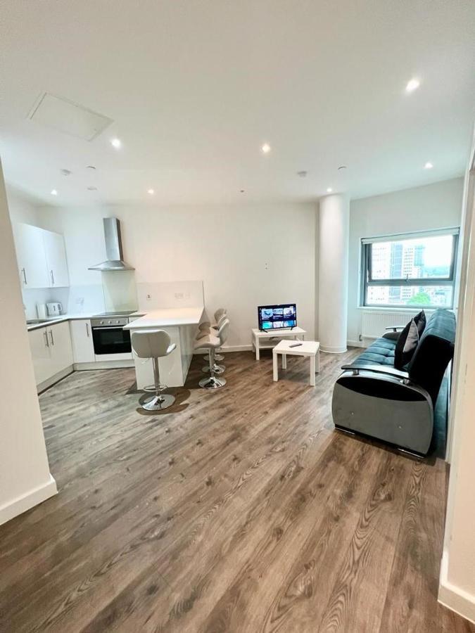 Immaculate Flat In West Croydon Apartamento Exterior foto